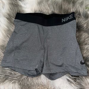 Nike pros shorts
